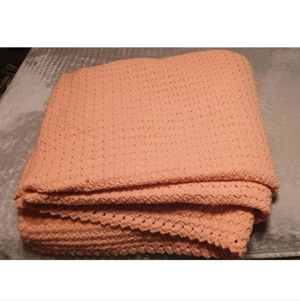 Vintage 85"x91" King Size Peach Color Crochet Knit Afghan Throw Blanket